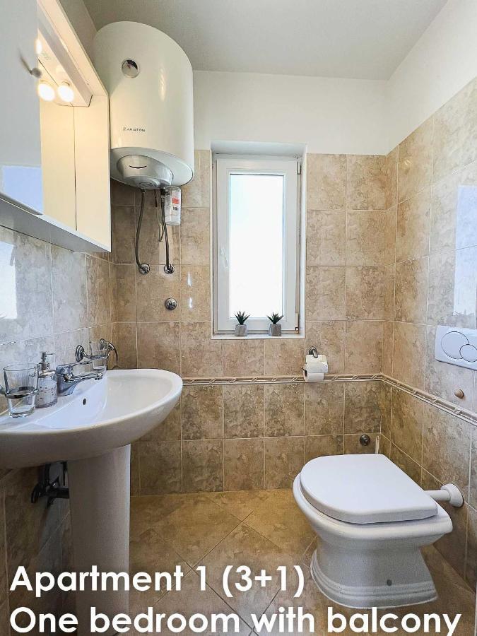 Sunshine Apartments Funtana With Balcony And Sea View Exterior foto